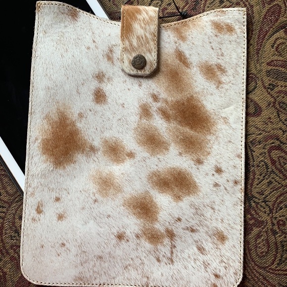 Myra iPad case, handmade, hairon, unique, fits Pro - Picture 2 of 6